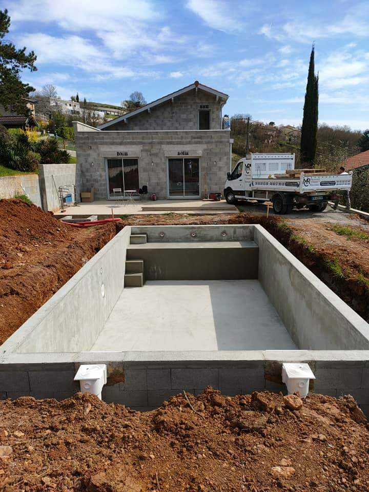 Construction de bassin en béton