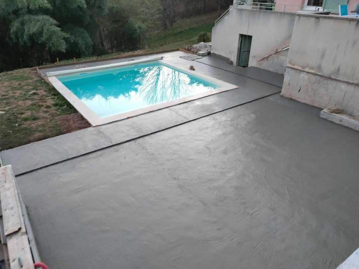 Piscine béton Villefranche-sur-Saône